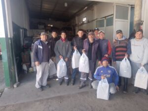 Estancia Grande fortalece a su personal: entregó ropa de trabajo, cumplió con el pago de sueldos y aguinaldo y genera expectativas por una nueva mejora salarial
